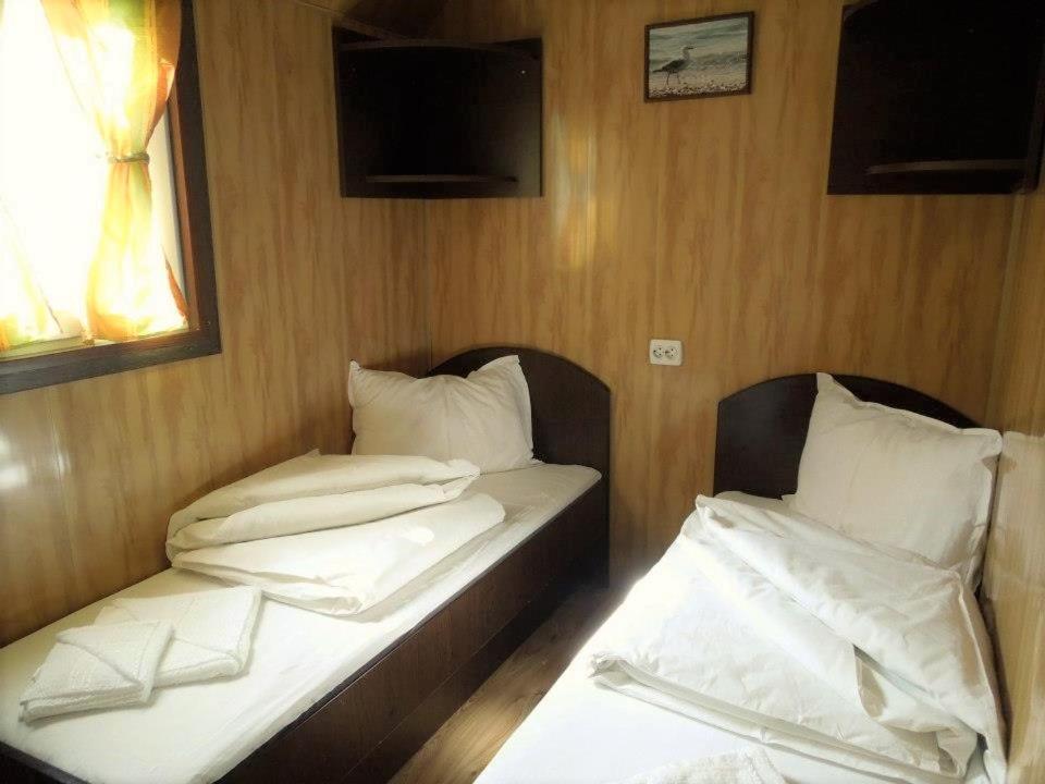 Hotel Restaurant Plutitor Delta Ways Nufaru Kültér fotó